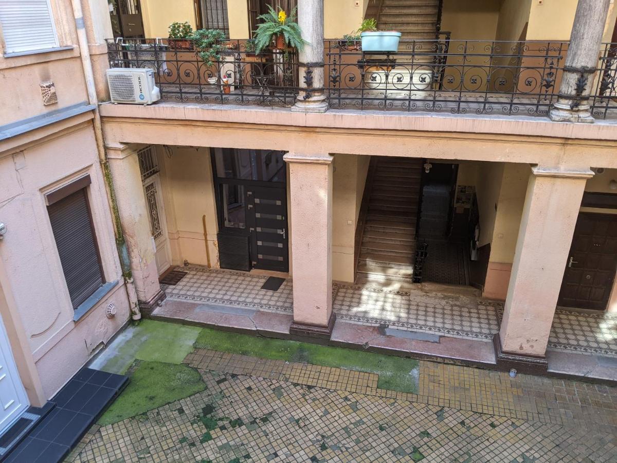 O 38 Luxe Loft Apartment Budapest Ngoại thất bức ảnh